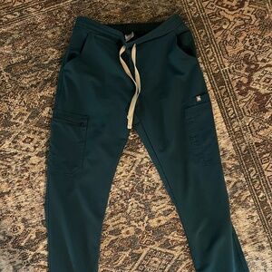 FIGS Caribbean Blue Yolas XS